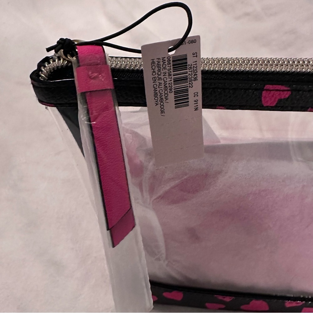 Victoria’s Secret Clear Makeup Bag Set Pink Hearts NWT - Picture 2 of 10